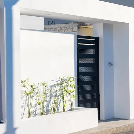 Arion Aegli Villa Ájoi Theódori