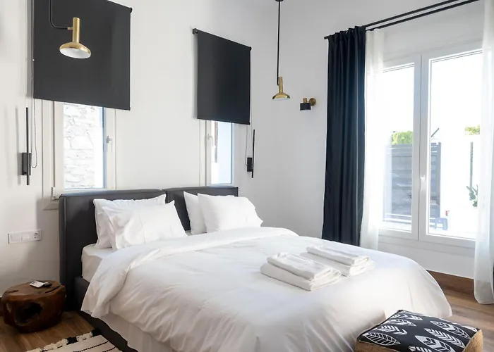 Arion Aegli Villa Ájoi Theódori