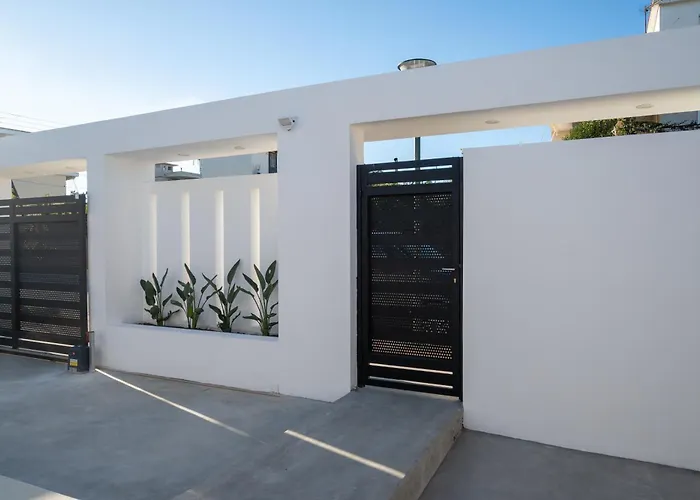 Arion Aegli * أغيوي ثيودوروي